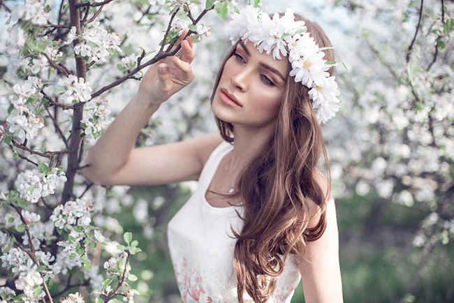 接吻时男生会介意女朋友涂了口红吗 直男们对烈焰红唇竟是如斯看法