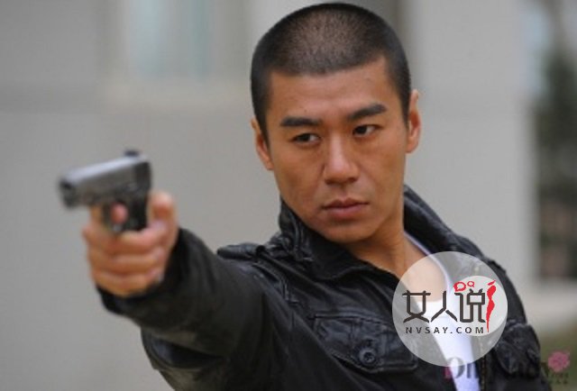 徐佳,帅爆了!!!制服诱惑快过来!!!