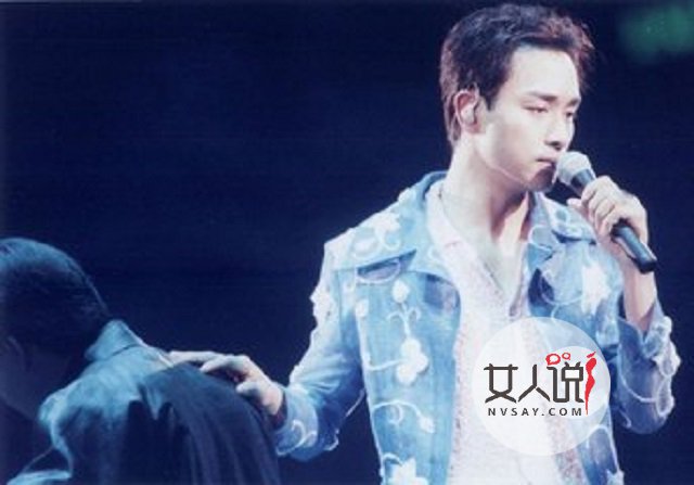 张国荣图片告诉你的那些关于那些年的真相!!!!