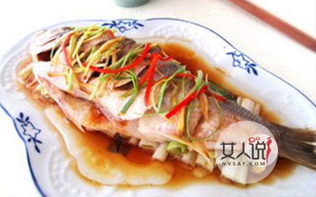 生活小助手:关于清蒸鲈鱼的做法你知道几种?