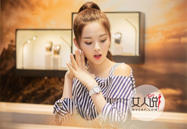 杨超越被骗巴黎看秀 逆风翻盘简直人生赢家