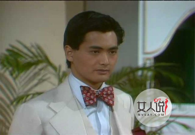 周润发旧照帅气有型 新剧开拍再现感人回忆杀