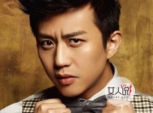 邓超晒儿子甩头照 儿子长相惊坏网友