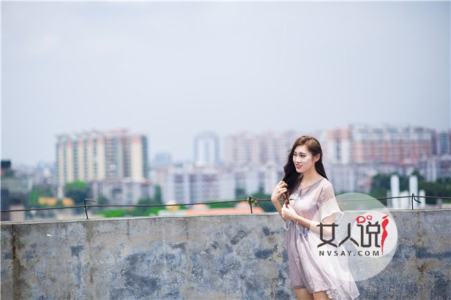 玩少妇女邻居 偷窥成瘾让我彻夜难眠