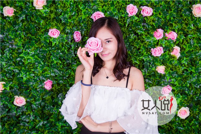 火辣女秘书 浴室偷欢成瘾让我难以自拔