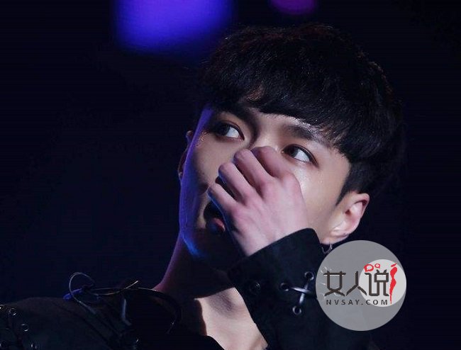 张艺兴27岁生日 王迅首次公开撒糖却给了艺兴