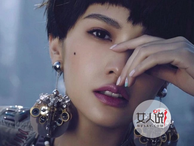 杨丞琳与前男友相拥 回忆两人过去点滴现场哭红眼