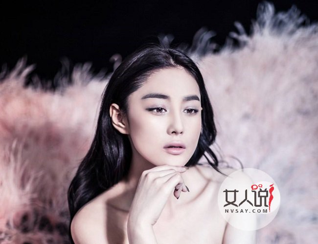 张馨予挑选婴儿床 小腹凸起疑似已有孕在身