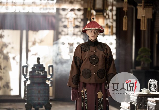 许凯麻辣烫出错别字 因没文化出丑