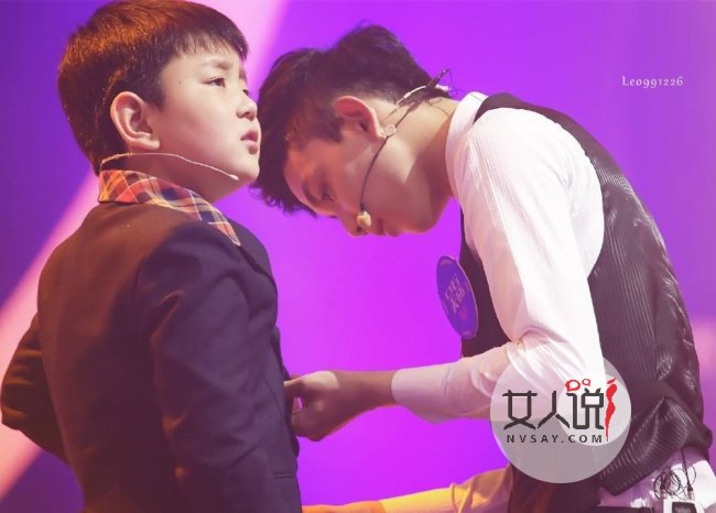 吴磊会照顾人 从小透露出来的绅士风度