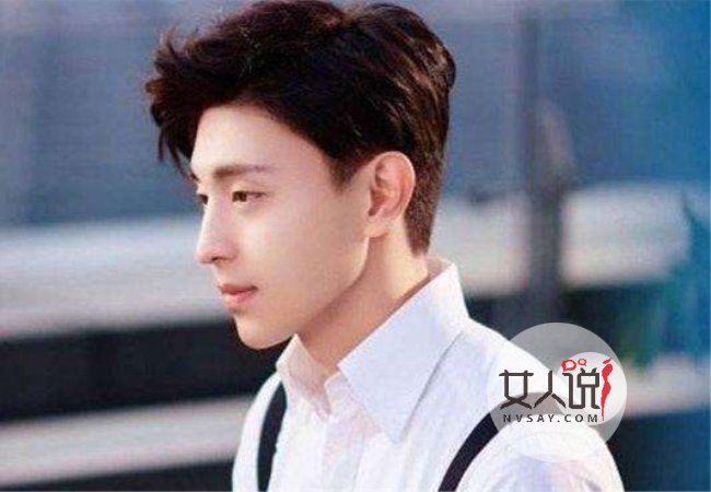 邓伦杨紫发文 邓论一句我娶你透露了两人的关系