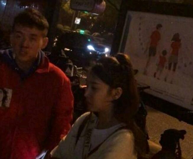 贝拉拉和夏梦是什么关系 夏梦是蛋蛋解说的神秘女友吗