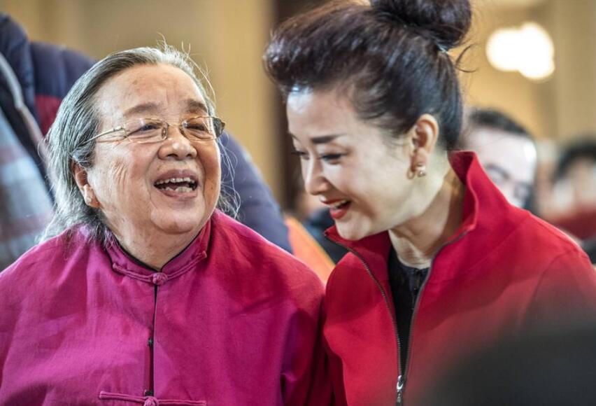 春晚语言类四审 语言类节目嘉宾有谁贾乃亮会登上春晚舞台吗