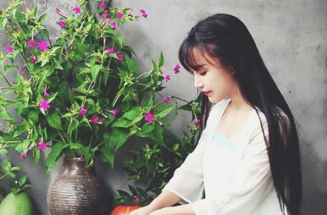 李子柒经历了啥子事情 李子柒身世大揭秘她为什么做夜场小姐