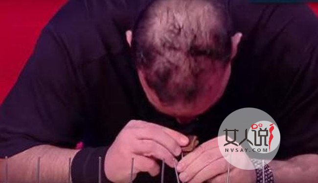 男子用脑袋钉钉子创纪录 网友:铁头功重现江湖难逢敌手