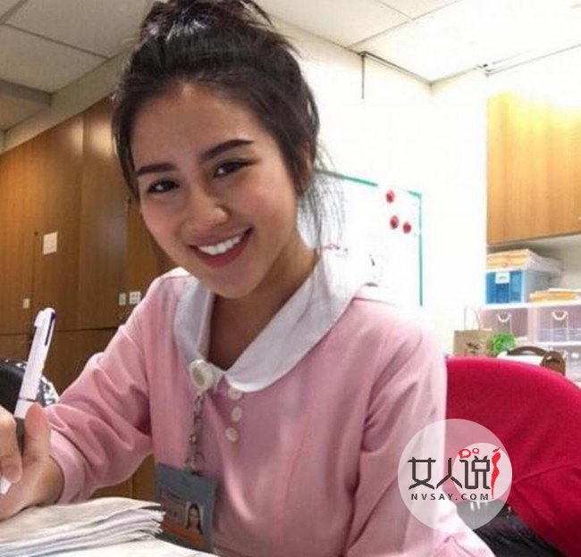 台湾性感女护士走红网络 天使与魔鬼的结合深受宅男追捧