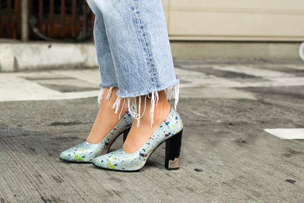 怀旧风直筒毛边牛仔裤Jeans也要玩出型！