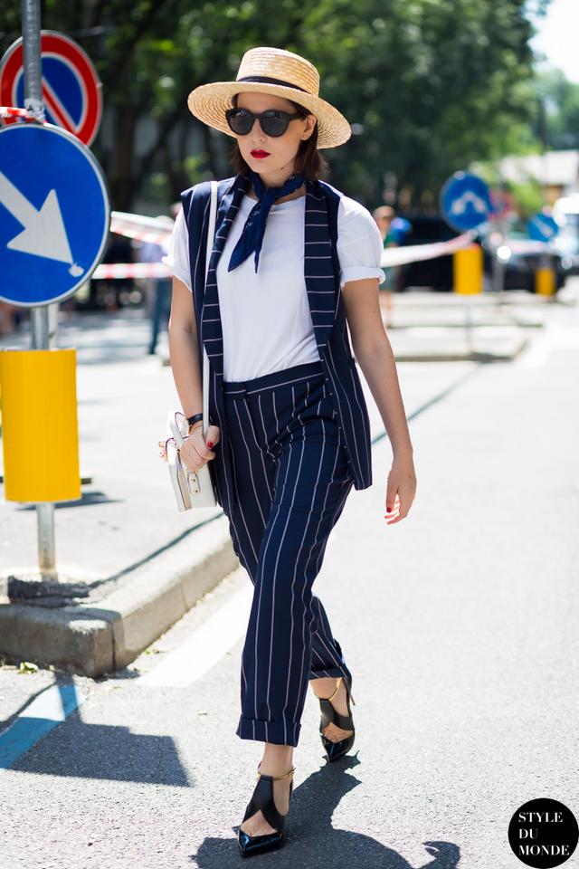 成为百变时尚大咖，你只差一条小方巾！