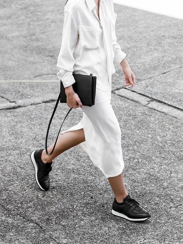 连身长裙配平底鞋帅你一脸