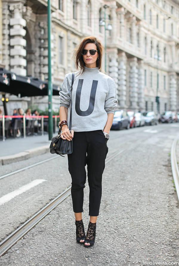 不化妆也能神采奕奕？ 非套头衫莫属！