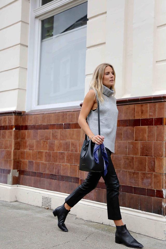 毛衣背心时尚又挡风