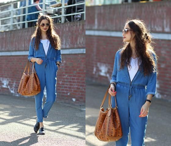今天穿什么：教你工装牛仔服穿出高街范儿