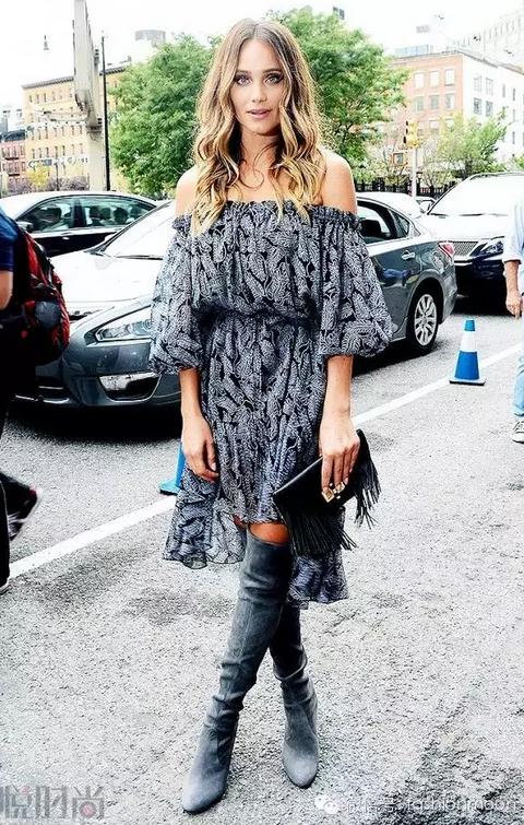 同色系穿搭，时髦又简单！