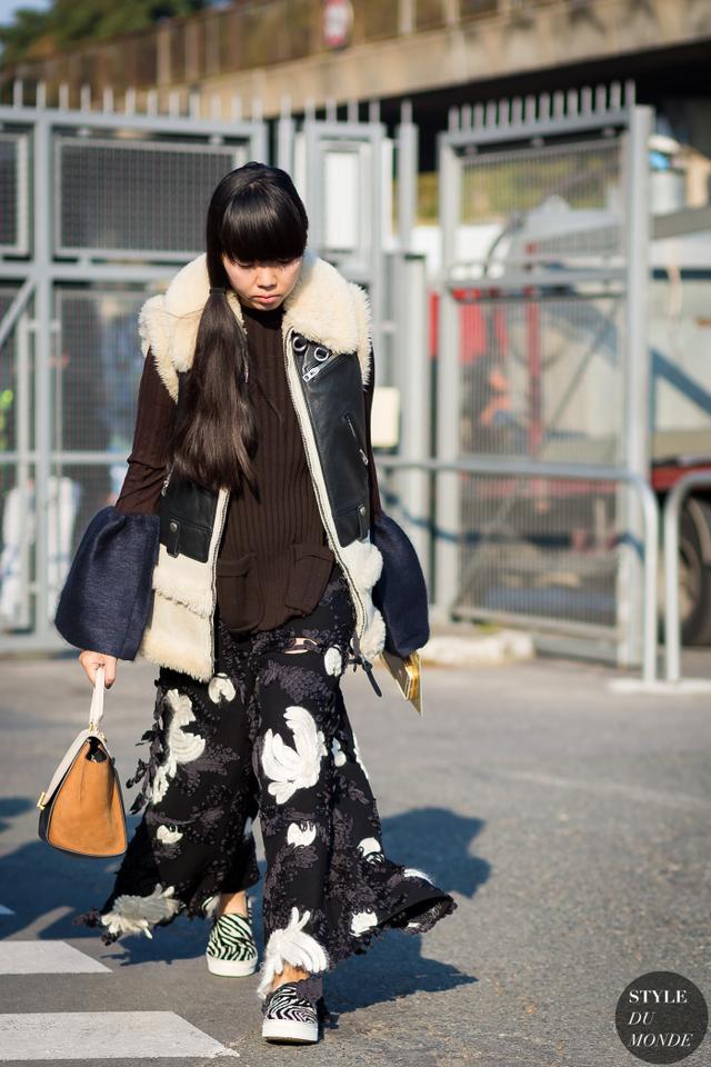 Olivia教你秋冬如何搭配喇叭裤