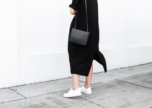 连身长裙配平底鞋帅你一脸