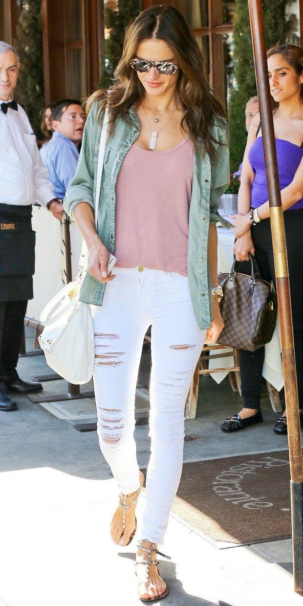 今天穿什么：显嫩不装嫩的裸粉