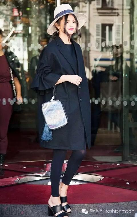 同色系穿搭，时髦又简单！