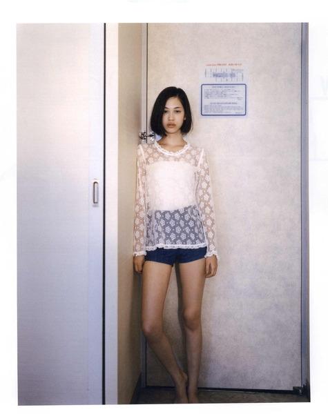 水原希子教你平胸妹子怎么穿