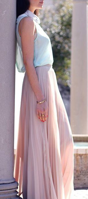 今天穿什么：显嫩不装嫩的裸粉