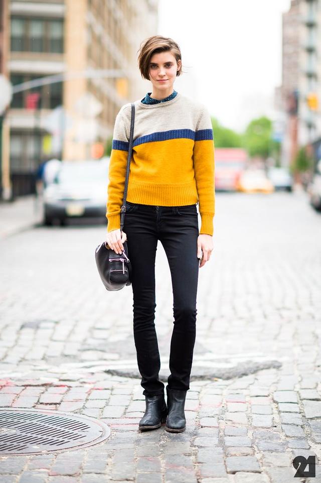 不化妆也能神采奕奕？ 非套头衫莫属！