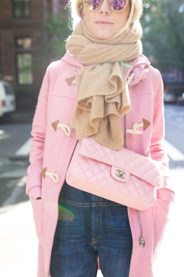 时髦保暖打造黄金比例，一条围巾满足你的N个愿望！