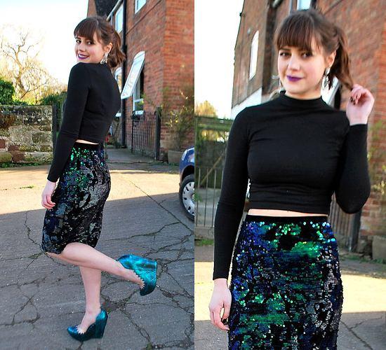 今天穿什么:轻熟女亮片裙怎么搭配?