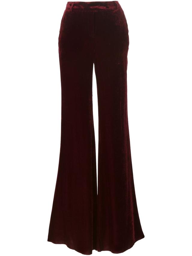 Olivia教你秋冬如何搭配喇叭裤