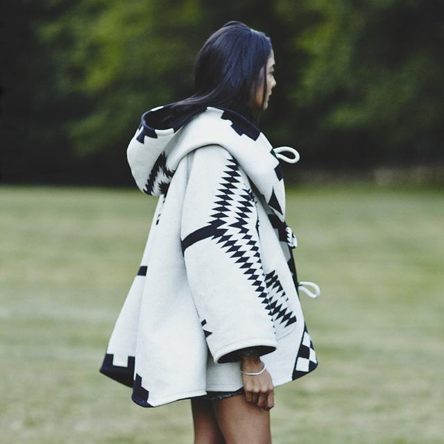 优衣库和爱马仕合作款斗篷啊