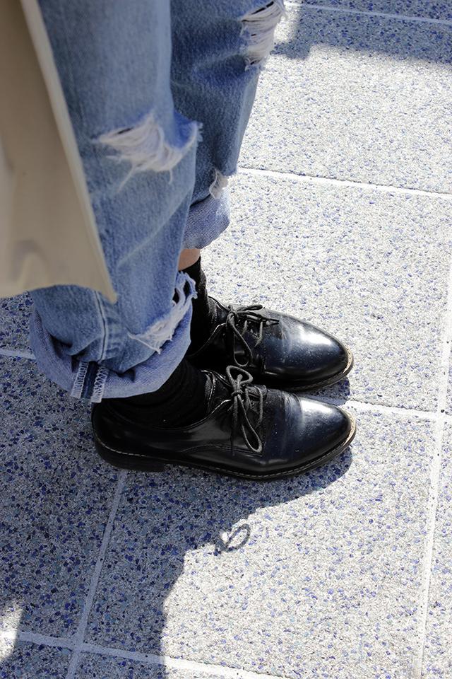 什么？！露一截袜子很流行？