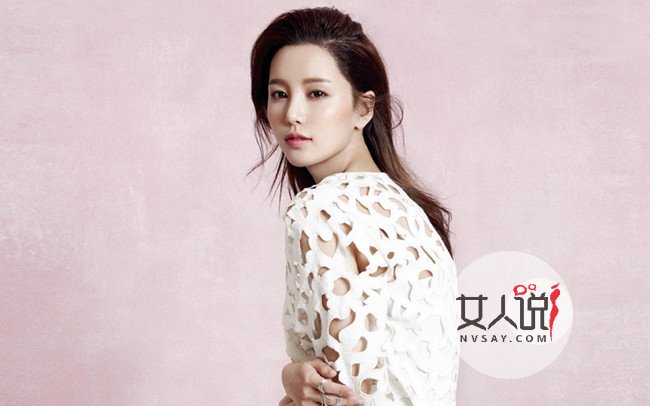 如何自拍显瘦 自拍小心机拍出360度无死角照骗