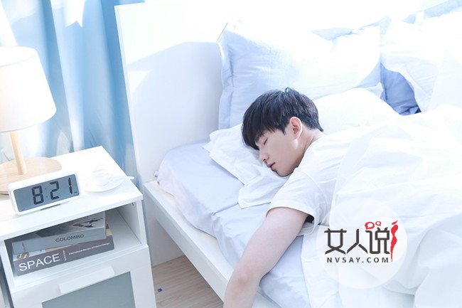 衣服染色怎么洗掉 衣服染色后的处理方法拯救你的白衣服