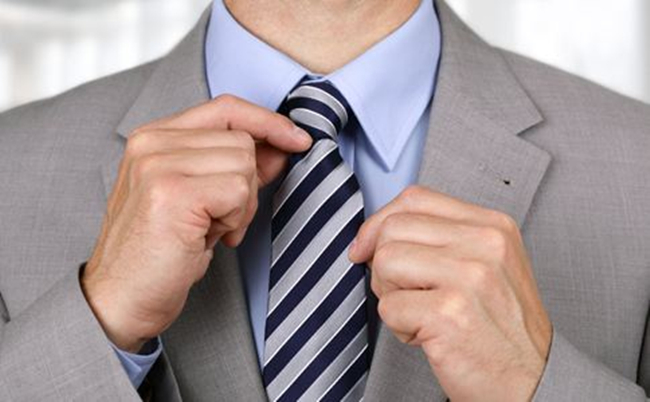 如何打领带最简单 领带系法图片简单易学