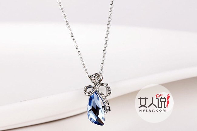 适合女孩戴的项链图片 配戴上这些项链瞬间显高级