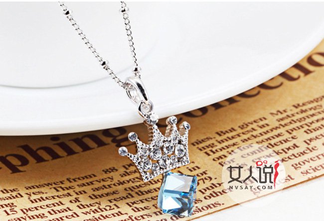 适合女孩戴的项链图片 配戴上这些项链瞬间显高级