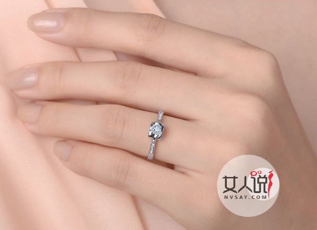 女生戒指戴法的含义 小编带你来看不同戴戒指法的深意