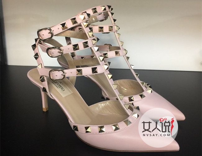 2017新款女士裸跟鞋 最流行的10款裸跟鞋人间极品