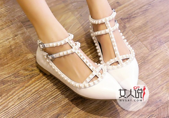 2017新款女士裸跟鞋 最流行的10款裸跟鞋人间极品