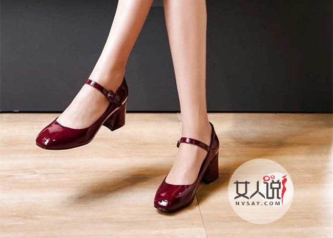 2017新款女士裸跟鞋 最流行的10款裸跟鞋人间极品