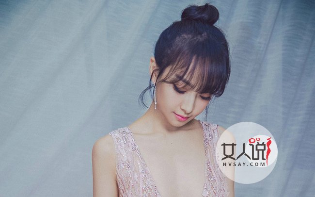 丸子头怎样扎才好看 凌乱清秀不失时尚的两种丸子头扎法