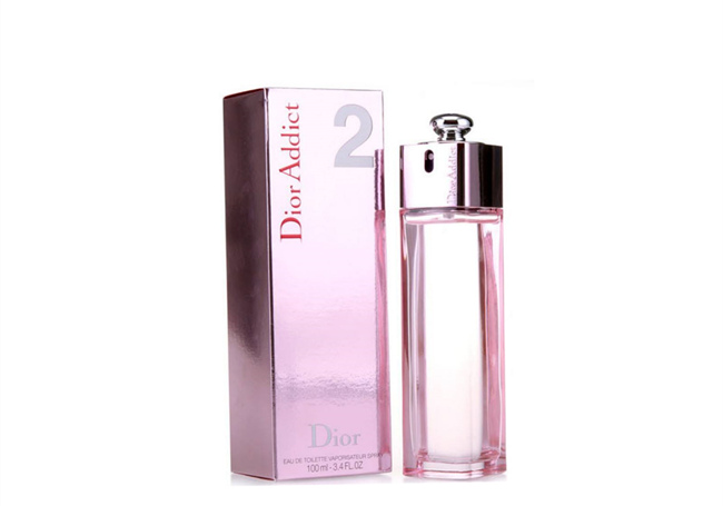 迪奥香水哪款最受欢迎 还不知道?那你就太low了